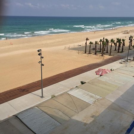 Perfect Sea View Apartment Bat Yam Exterior photo
